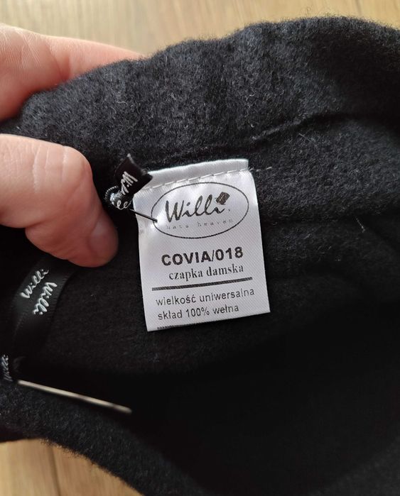 Czarna czapka COVIA-018 WILLI Hats Heaven
