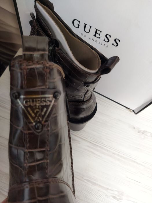 Ботінки жіночи Guess Kaniela 41 р