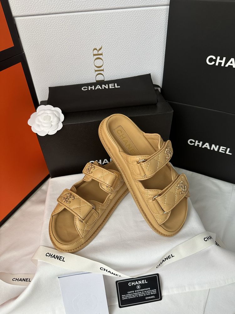 Sandały Chanel Sandals Dad Smooth Leather