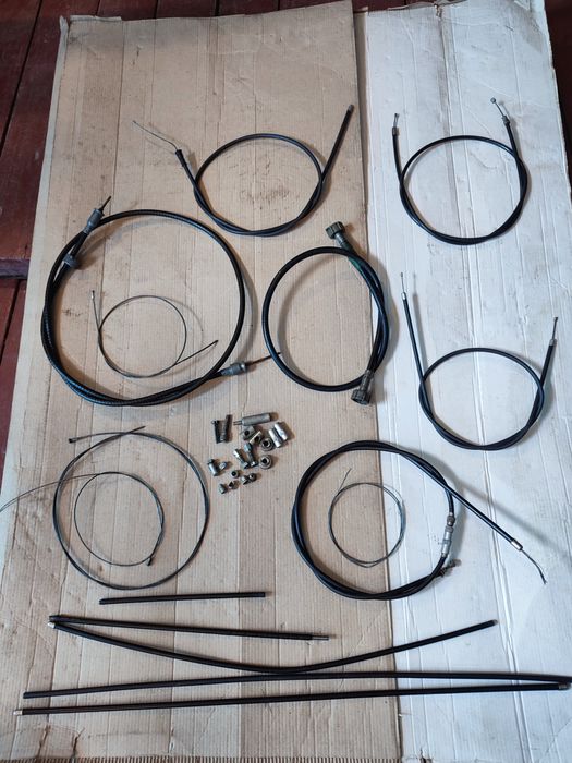 На Яву 634 троса, кронштейны, щитки наколенные, корпус глушителя