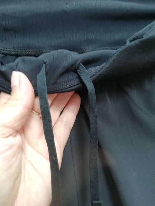 Spodnie dresowe Nike rozm. M