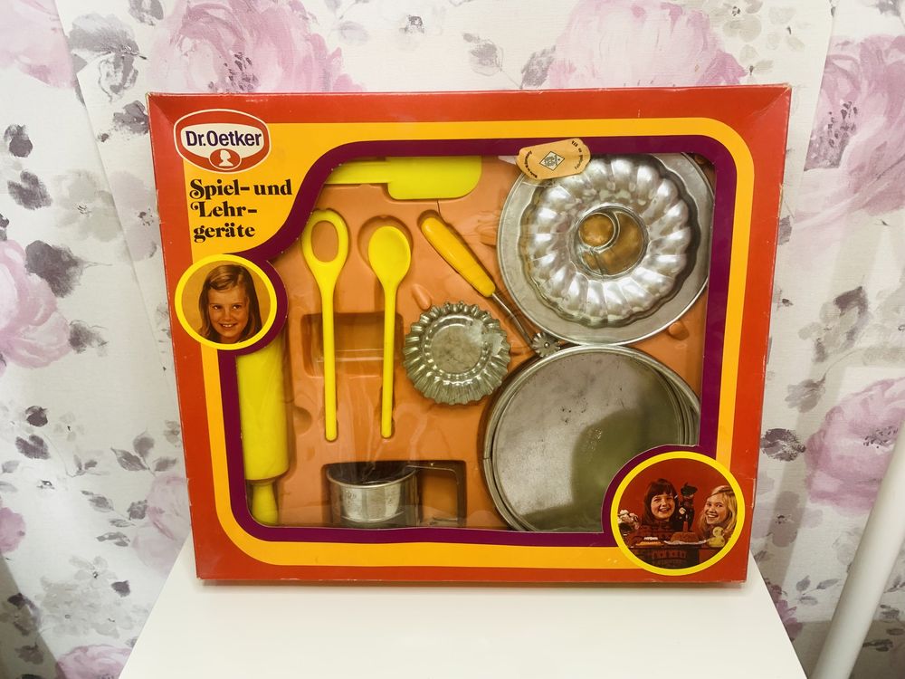 Dr. Oetker zestaw do pieczenia dla dzieci, vintage zabawka naczyni