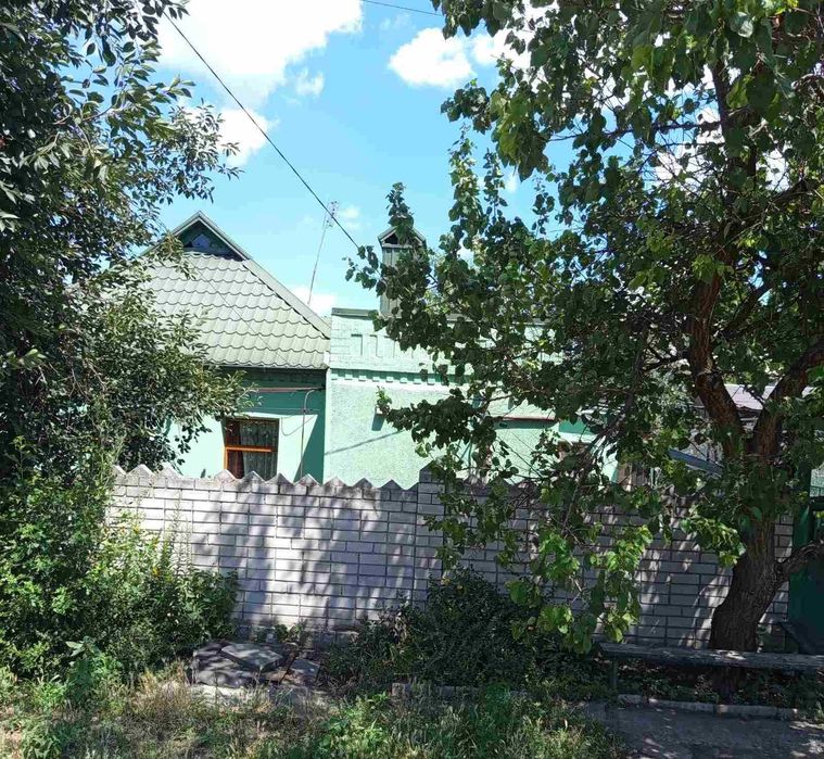 Продам будинок на Мирному