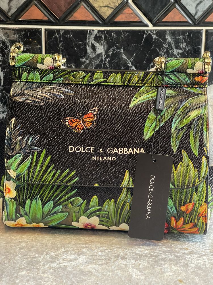 Сумка твоєі мріі від Dolce Gabbana