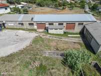 Armazéns com Terreno urbano com acesso direto á N109
