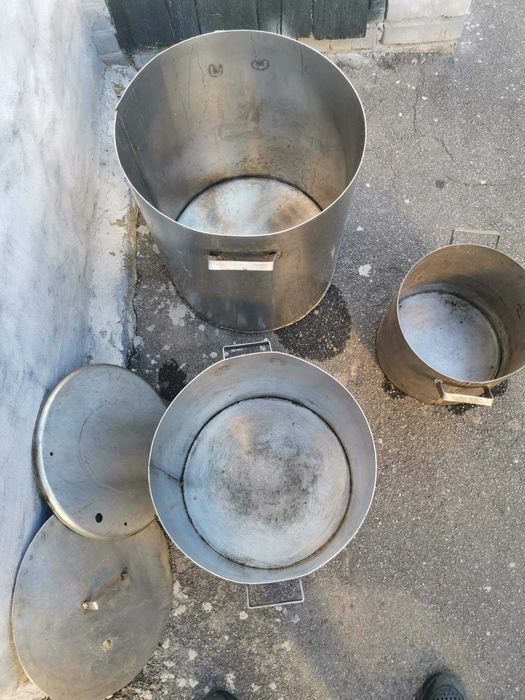 Кастрюлі з нержавіючої сталі