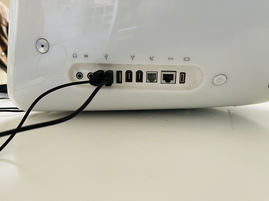 Apple eMac G3 1.0ghz, 512mb ram, impecavel a funcionar