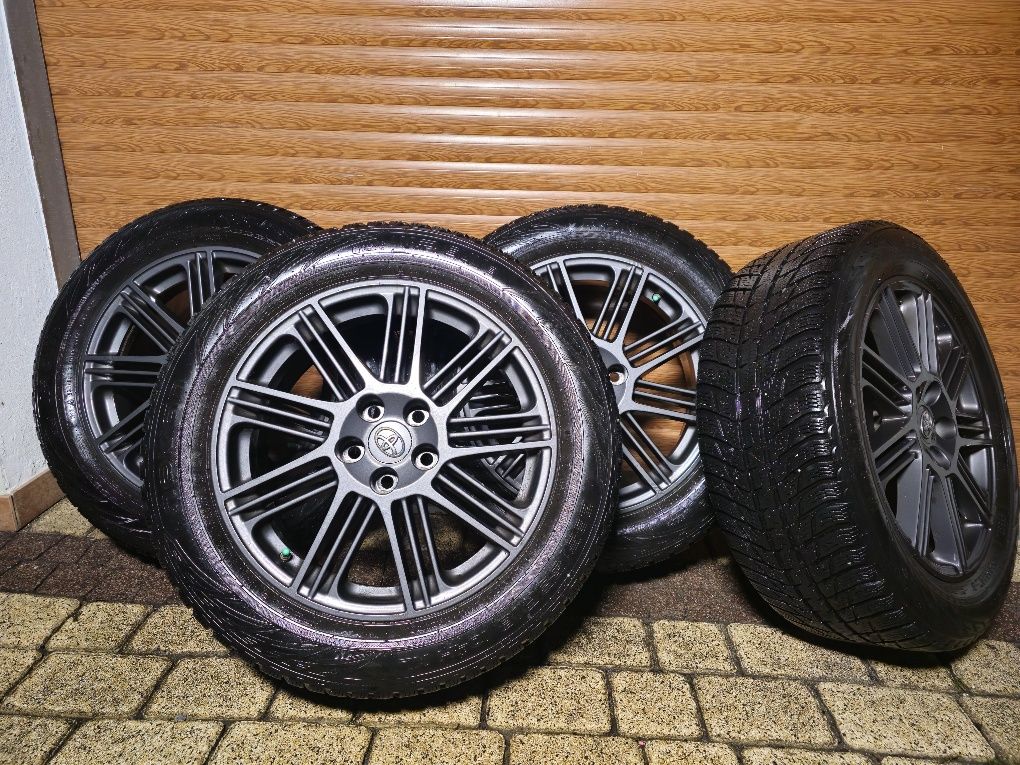 Koła z toyoty rav4 2017r rozstaw 114,3/5, 235/55 R18