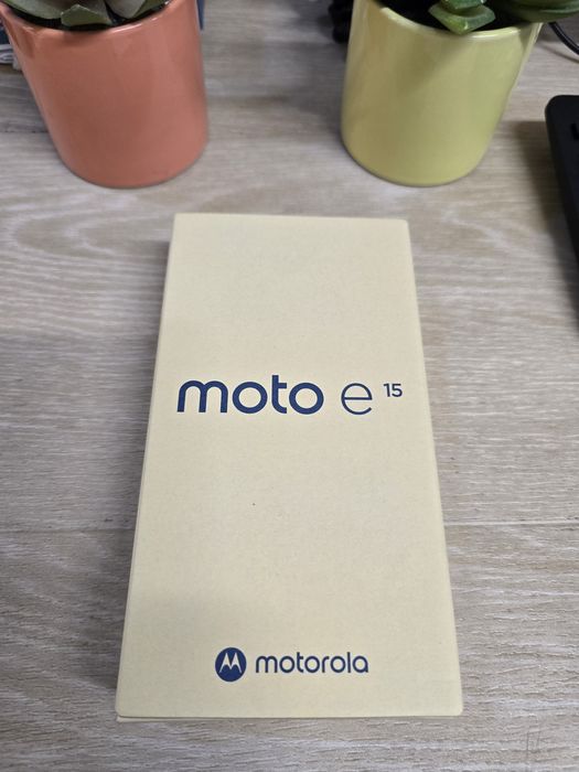 Motorola Moto E15 novo, lacrado, com 3 anos de garantia
