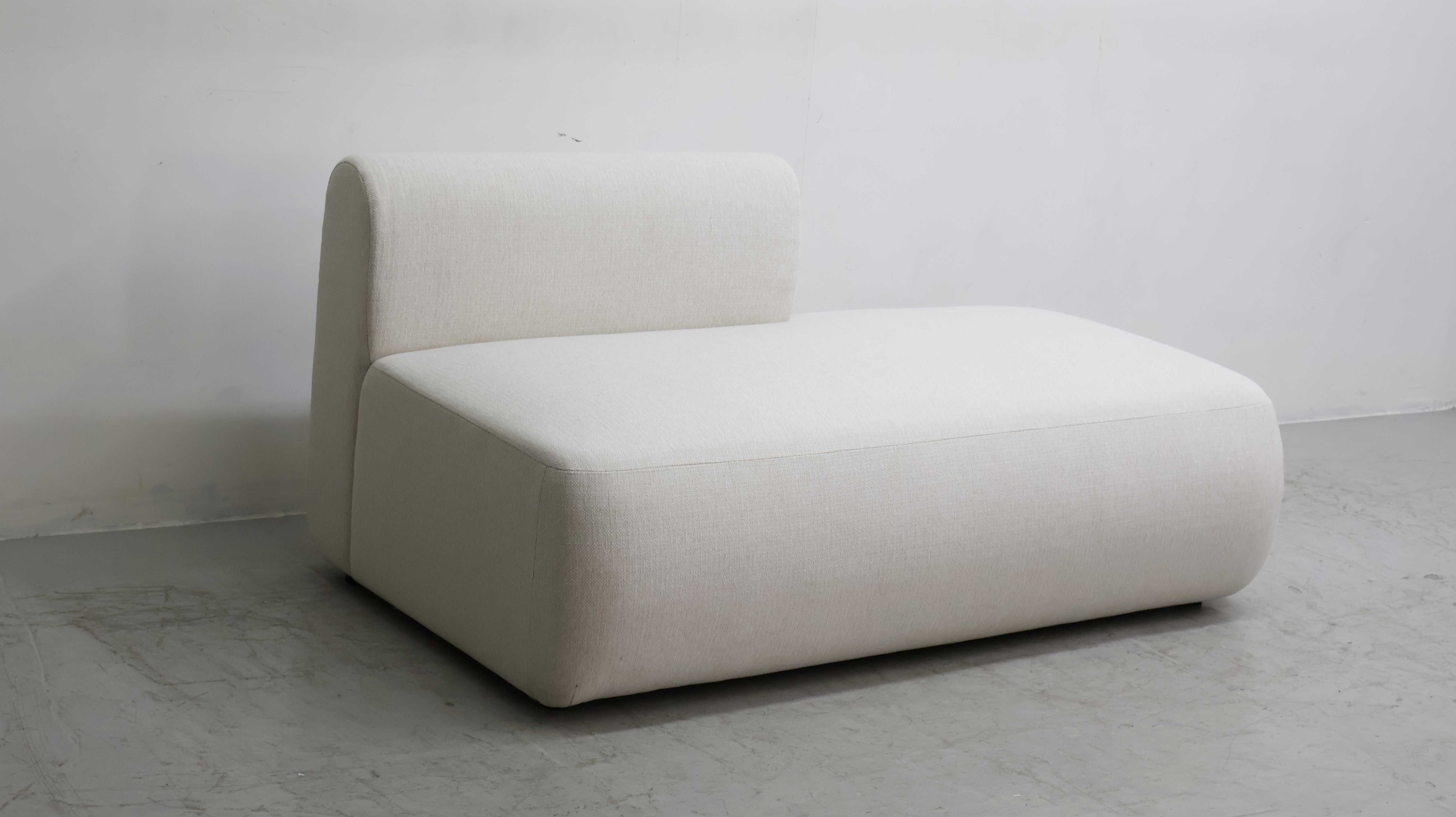 Sub Szezląg NOWA SOFA 3 os. KANAPA tkanina obły kształt Sofia Westwing