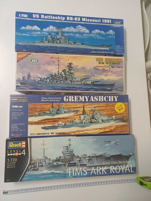 Navios de guerra Kit's 4 unidadess