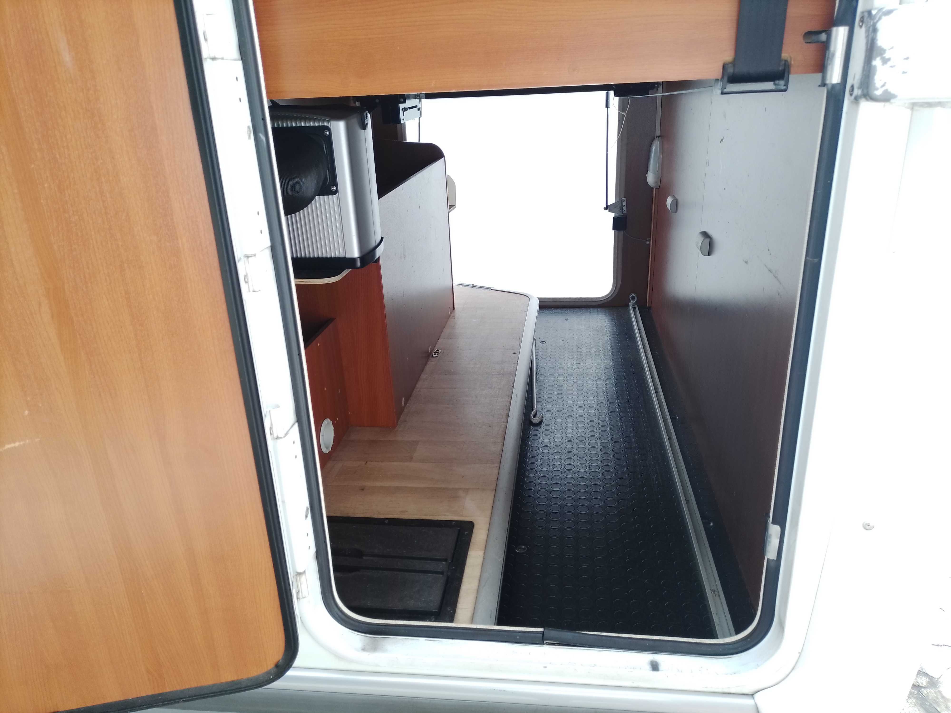 Autocaravana Fiat Ducato 6 v CHALLENGER 2009, Iveco 2.3 Multijet C/ AC