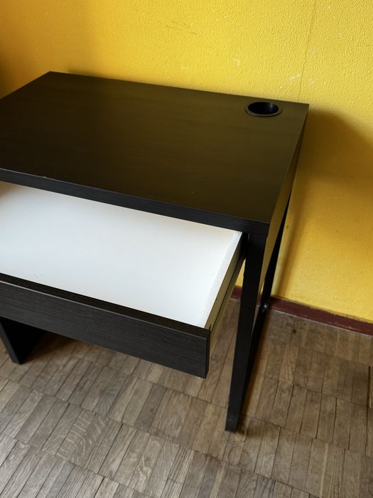 ІКЕA компактний письмовий стіл MICKE МІККЕ (73x50 см) чорний