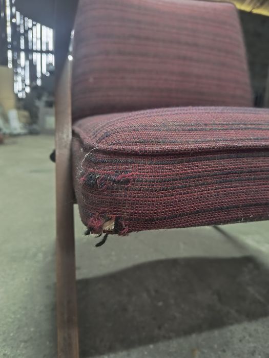 Fotele 366, zaprojektowany przez Józefa Chierowskiego w 1962