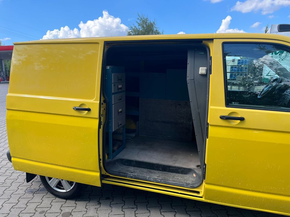 Volkswagen Transporter T5 Lift 2.0 TDI