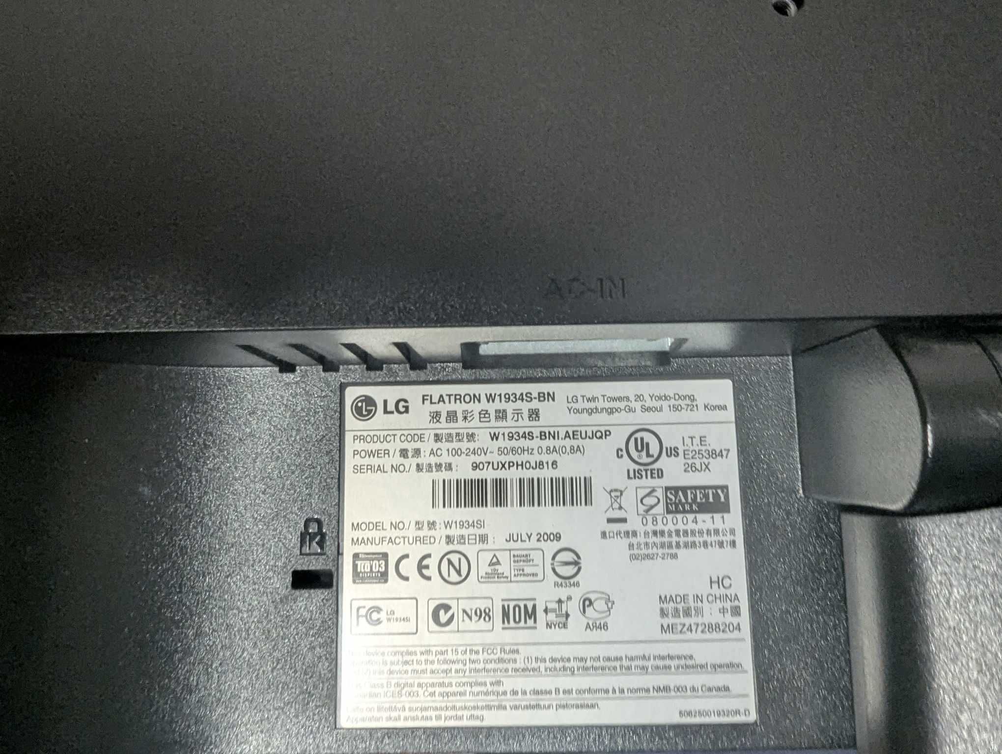 Monitor LG Flatron W1934S