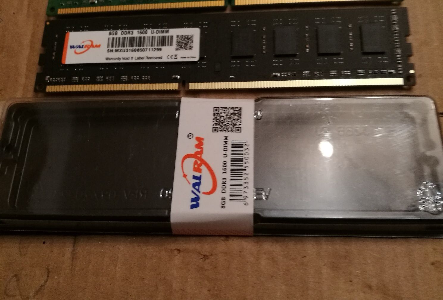 Память оперативная DDR3 8Gb 1600 mhz для ПК новая.