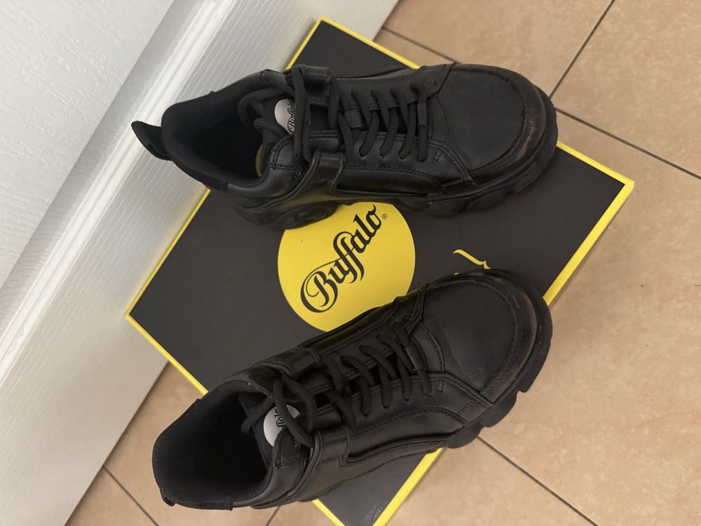 Sneakersy buty buffalo platforma