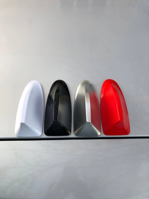 Автомобільна антена плавник