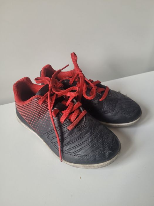 Halówki Decathlon korki dziecięce buty sportowe 27