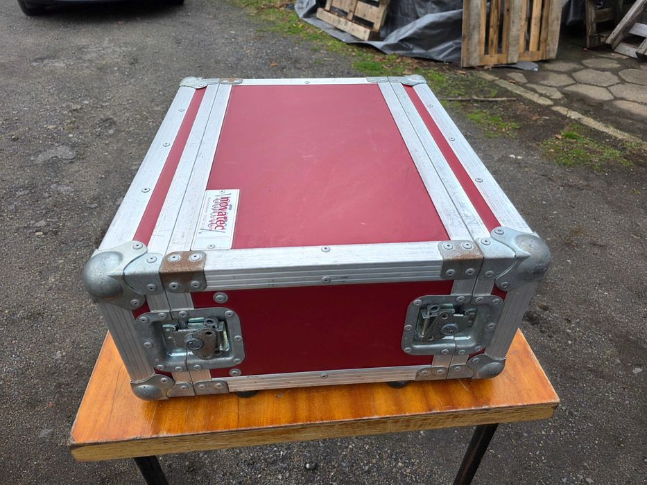 RACK 4U 1x szyna (34cm do klapy) double door case FAKTURA