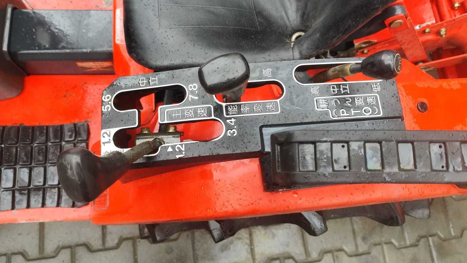 Japoński traktorek Yanmar KE 2 glebogryzarka 4x4 12 KM