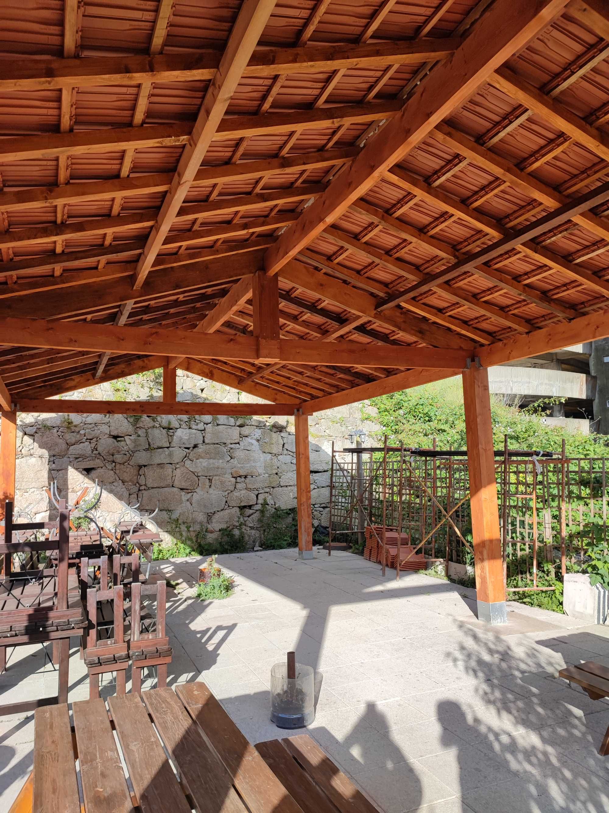 Telheiro de Jardim - 10x5m