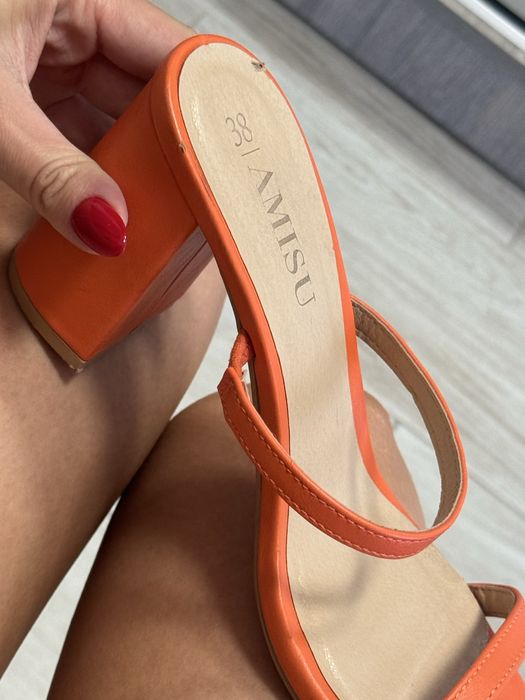 Мюлі жіночі 37-38 розмір