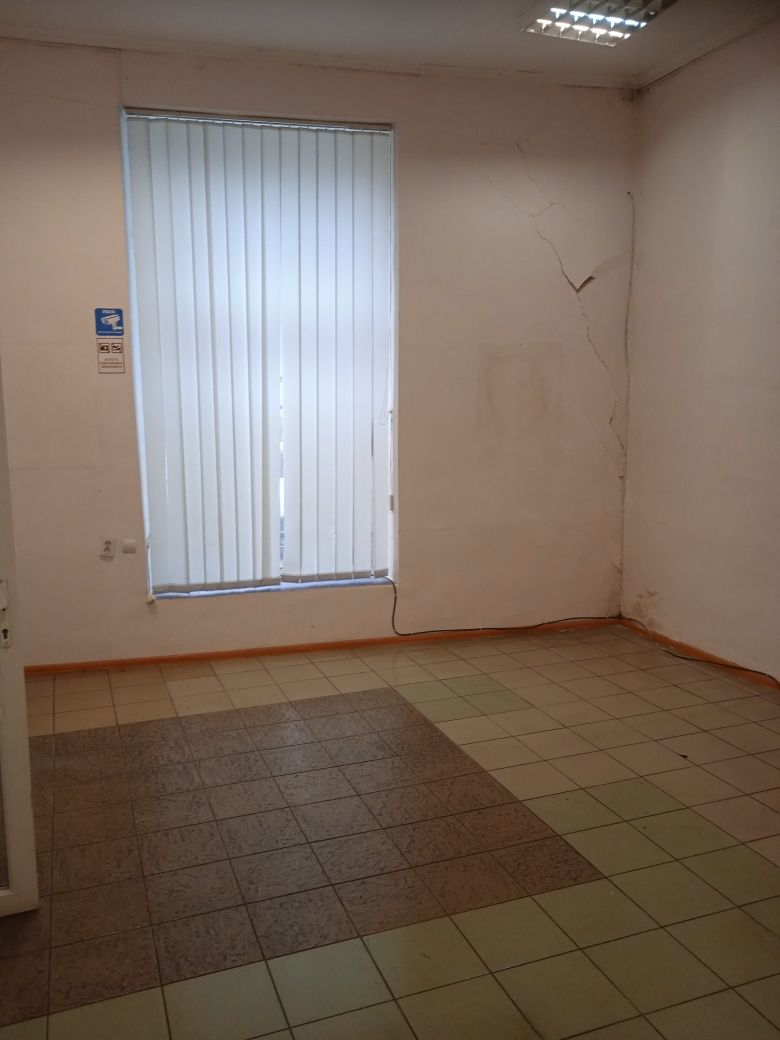 Оренда приміщення магазину 26.3 кв.м центр Львова, вул. Франка