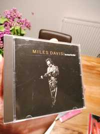 Miles Davies - Live Around The World