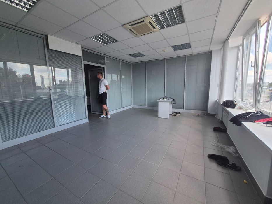 236м2 Сухоярська біля МРЕО