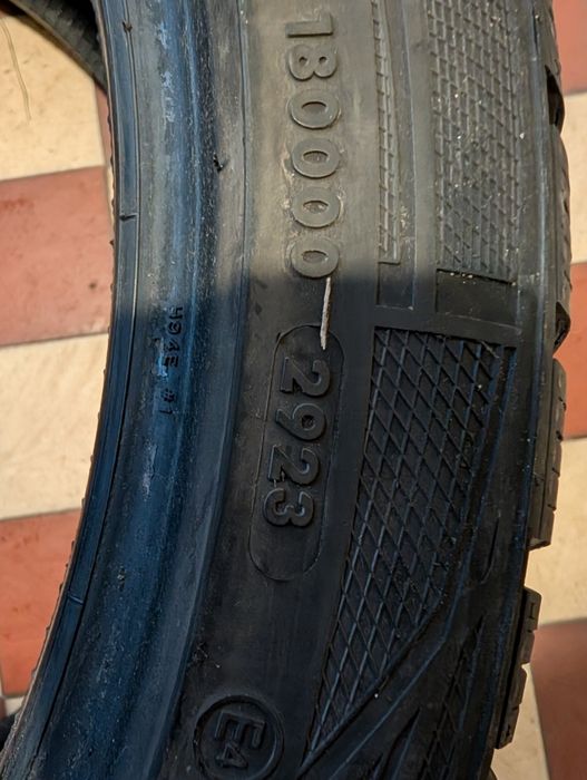 Vredestein Wintrac Pro 235/40R19 96W XL #338