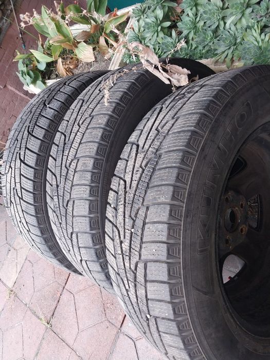 Колеса в сборе Kumho, 225 65 17 зима