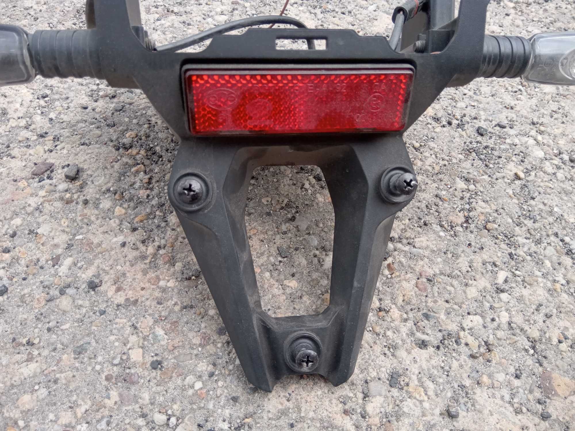 Błotnik Tył Tylny Mocowanie Rejestracji BMW R1200GS R1250GS Oryginal