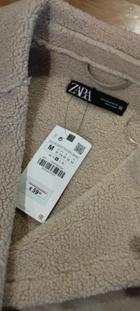 Дубленка женская ZARA, р-р M-L