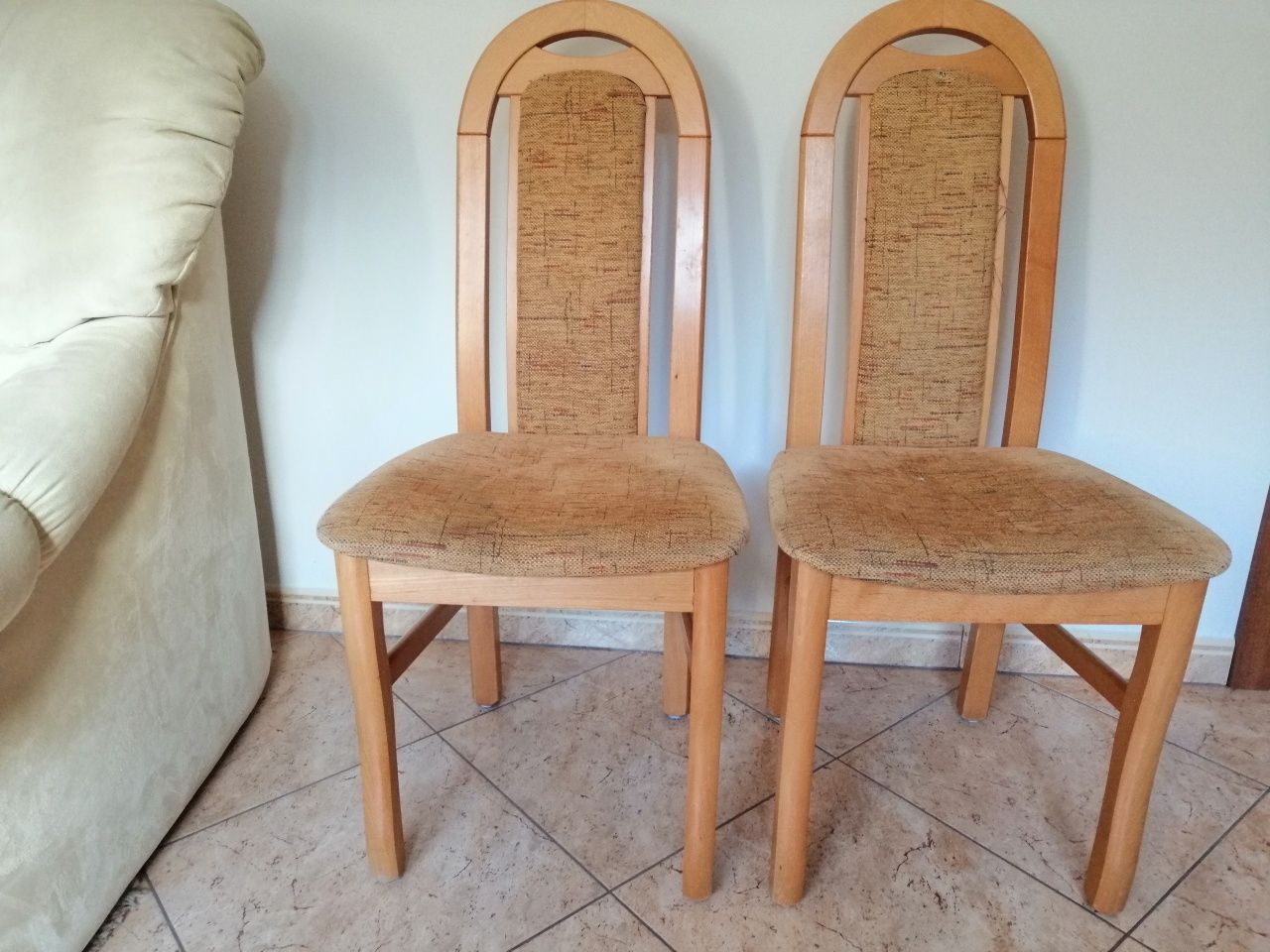 Sprzedam krzesła używane