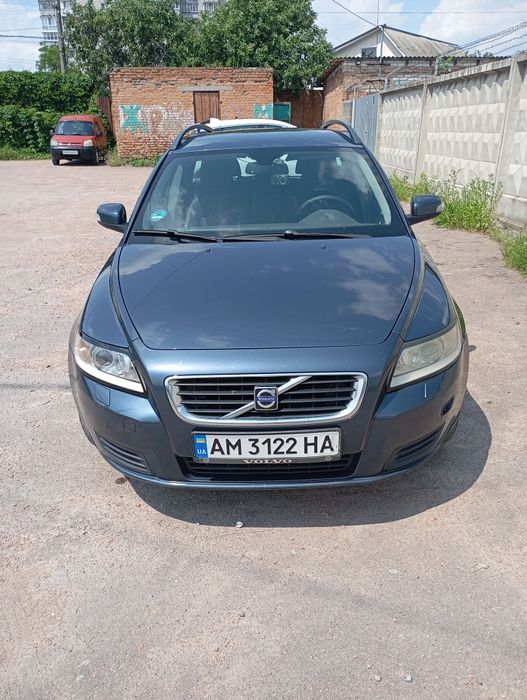 Volvo v50 1.8Бензин