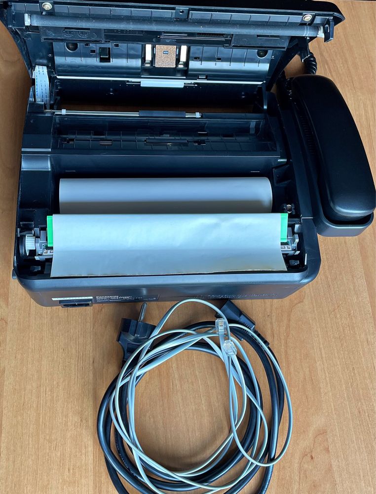 ПРОДАЮ новий факс Panasonic KX-FT72