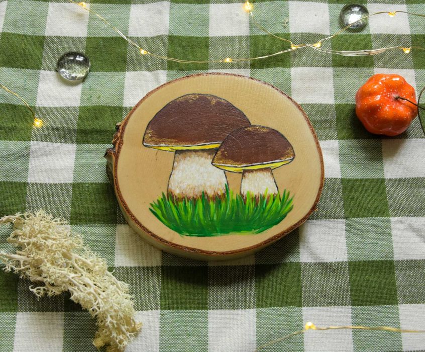 Drewniane ręcznie malowane jesienne ozdoby, prezent, grzyb, borowik