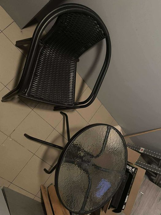 Zestaw mebli ogrodowych na balkon