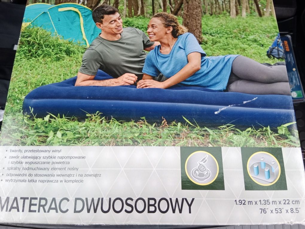 Nowy materac turystyczny dwuosobowy