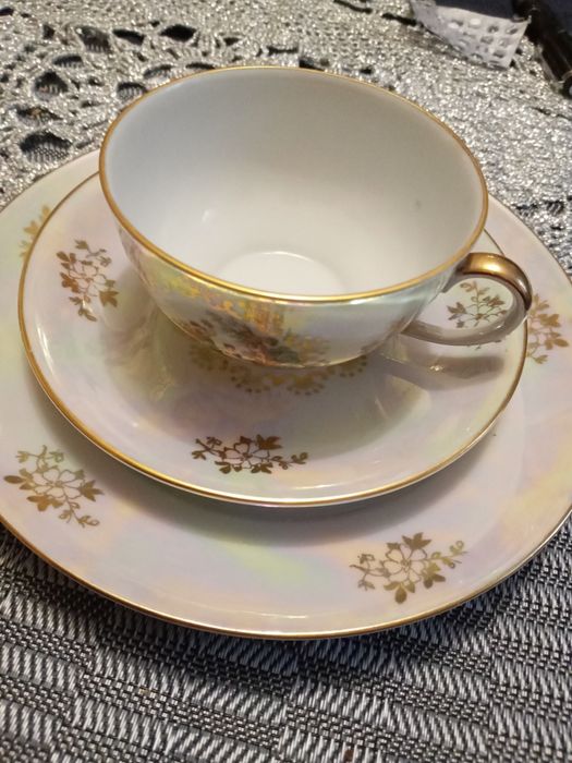 Продам  кофейную тройку Мадонна