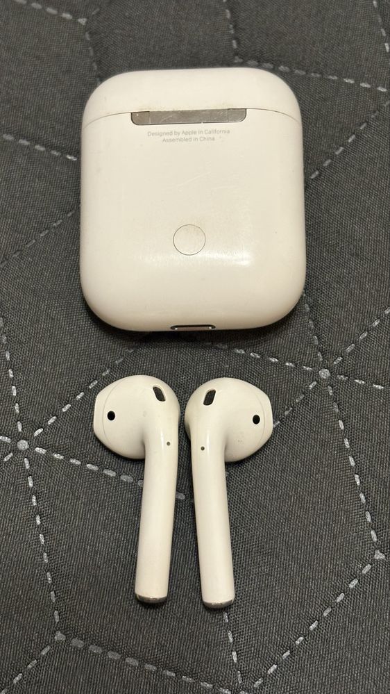 Продам навушники AirPods 2