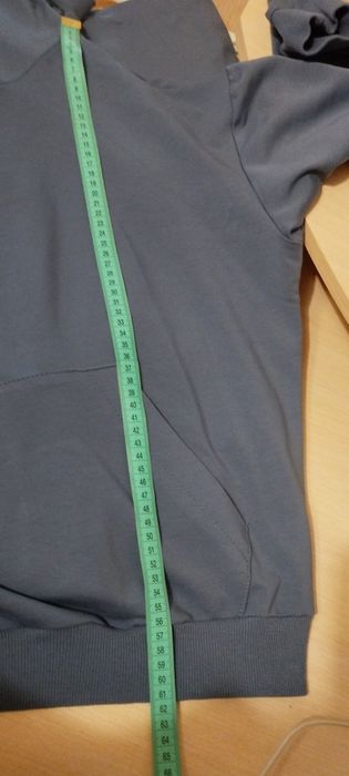 Продам жіночий спортивний костюм