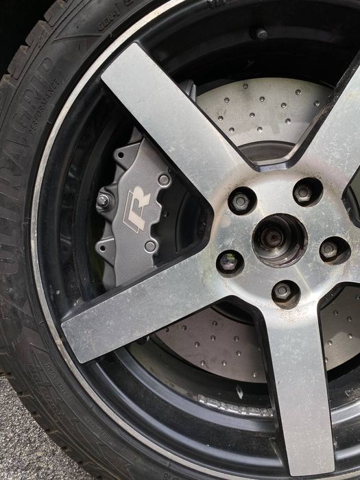 Продам комплекти великих гальм brembo на vag Volkswagen touareg