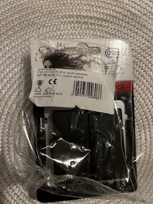 łącznik żaluzjowy z serii Sonata firmy Ospel.