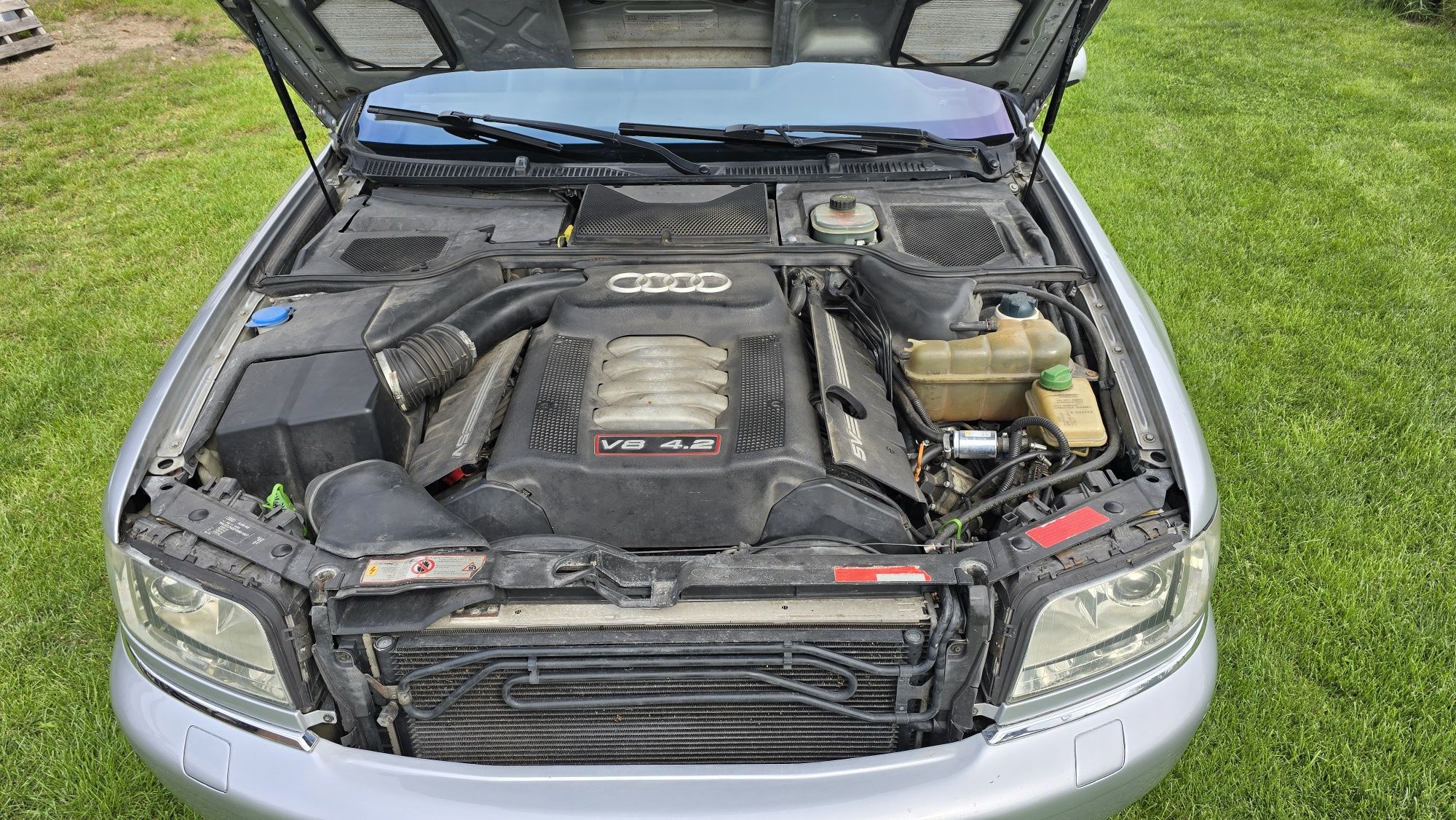 Audi S8 99r 360KM quattro D2
