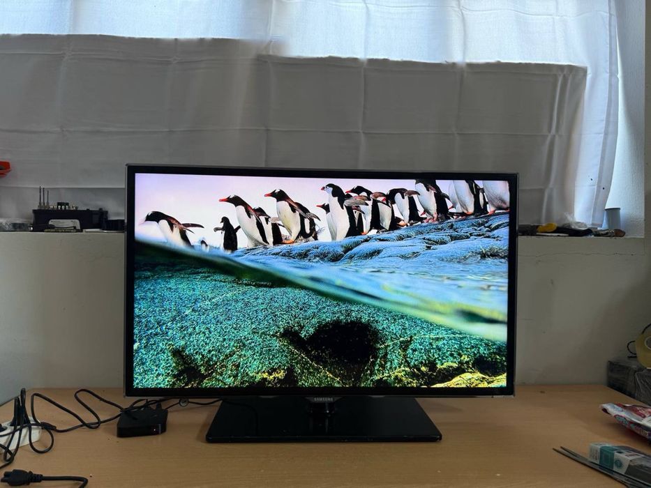 Телевізор Samsung – 37” Full HD, без Smart TV
