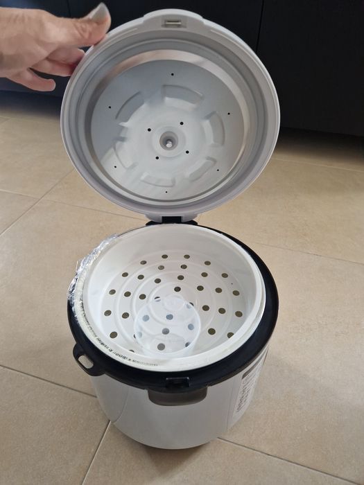 Panela elétrica de arroz 1,8L