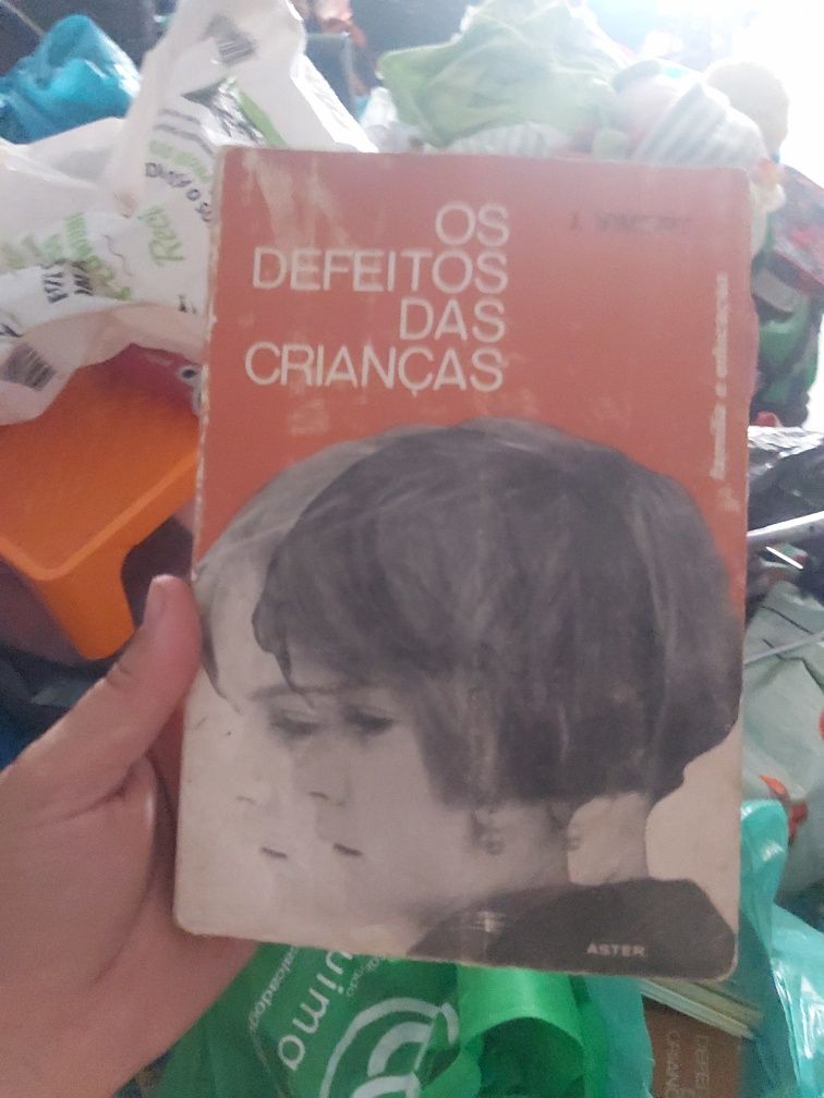 Vende se livros varios autores